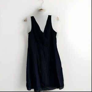 Lands End V-Neck Sleeveless Knee Length Dress Size 14